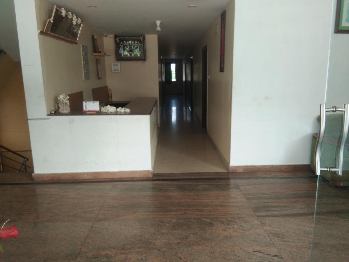 Sairam Residency Hotel Tirupati Kültér fotó